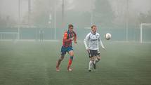 12. kolo FORTUNA ČFL A: Viktoria Plzeň B - Jiskra Domažlice (na snímku fotbalisté v bílých dresech) 0:1 (0:1).