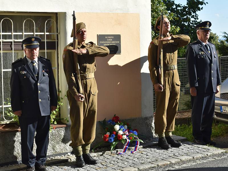 V Myslívě si připomněli návrat vojáků Československé obrněné brigády do vlasti a působení armády Spojených států amerických v západních Čechách.