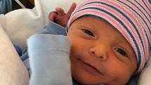 Oliver Krejčík se narodil 3. května mamince Michaele a tatínkovi Evženovi z Plzně. Po příchodu na svět vážil jejich synek 3270 gramů a měřil 50 centimetrů.