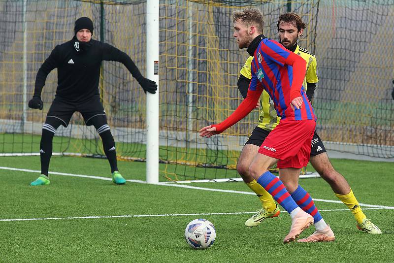 Zimní příprava: ROBSTAV Přeštice (žlutí) vs. Viktoria Plzeň B 7:3.