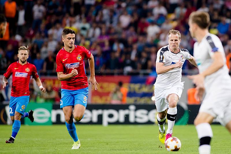 Ze zápasu FCSB - FC Viktoria Plzeň