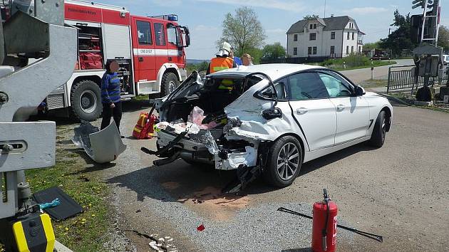 Nehoda Pendolina a BMW u Pňovan