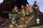 Slavnosti svobody v Plzni a Thank you, boys! Slavnostní večer na náměstí Republiky, který se v sobotu nesl ve znamení swingu a vzpomínek na osvobození západních Čech v roce 1945.