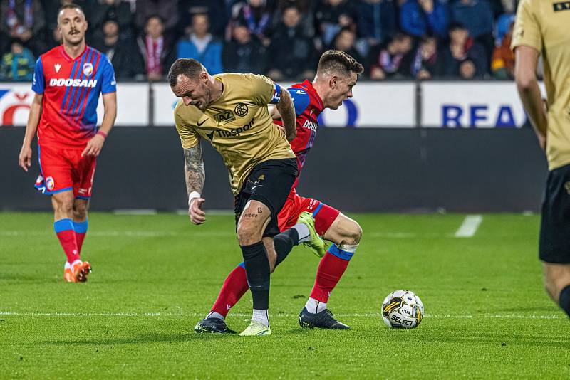 Fotbalisté Viktorie Plzeň porazili v domácí ligové derniéře Zbrojovku Brno 4:0.