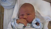 Matyáš (3,91 kg, 54 cm) se narodil 4. ledna v 1:45 ve Fakultní nemocnici v Plzni. Na světě jej přivítali rodiče Kateřina a Tomáš Koubovi z Horního Hradiště. Doma se na brášku těší Nathalia (2,5)