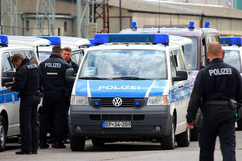 Středeční cvičení pořádkových jednotek z Plzně a Bayreuthu.