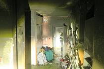 Ve Skupči hořelo v podkroví bytového domu..