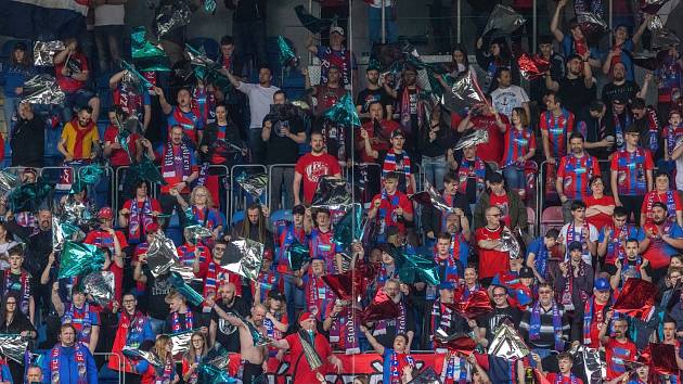 Fotbalisté Viktorie Plzeň vstoupili do nadstavby o titul sobotní remízou 2:2 se Slováckem.