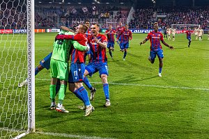 Evropská konferenční liga, osmifinále (2. zápas): FC Viktoria Plzeň - Servette Ženeva 0:0 (3:1 na penalty).