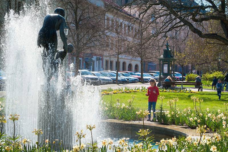 Plzeňany láká sluníčko do parků i na zmrzlinu