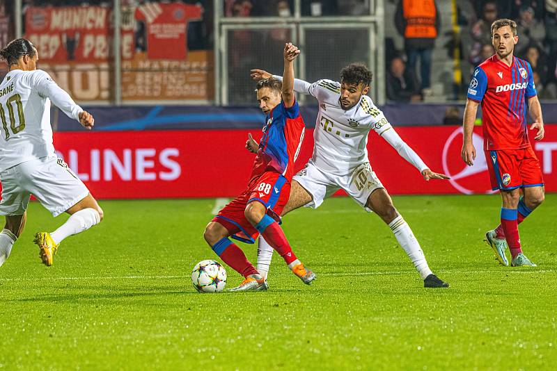 Fotbalisté Viktorie Plzeň podlehli v dalším utkání Ligy mistrů na domácím hřišti Bayernu Mnichov 2:4.