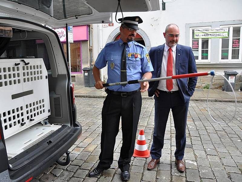 Nové odchytové vozidlo plzeňské městské policie