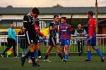 9. kolo ČLD U19: FC Viktoria Plzeň U19 B (na snímku fotbalisté v červenomodrých dresech) - SK Dynamo České Budějovice U19 B 3:0 (1:0).