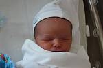 Adam Mandík (3060 g, 47 cm) přišel na svět v porodnici FN Lochotín 12. června ve 23:20 hodin. Rodiče Denisa a Adam z Plzně věděli dopředu, že jejich prvorozené miminko bude kluk.