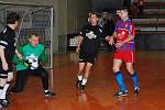 Fotbaloví veteráni FC Viktorie Plzeň se zúčastnili 15. ročníku vánočního turnaje internacionálů Micronix Cup 2009.