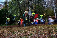 Luftovka rozsvícená aneb stezka do kouzelné zahrady se jmenovala akce, která se konala ve středu 15. listopadu v Luftově zahradě v Plzni.