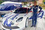 Francois Delecour pózoval u vozu Alpine A110 R-GT při zkoušce na trati Invelt Rallye Pačejov.