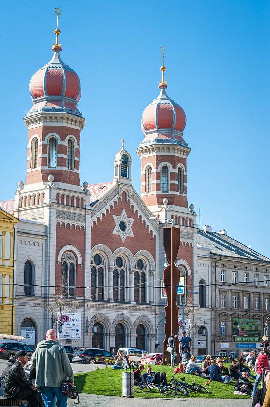 Plzeňany láká sluníčko do parků i na zmrzlinu