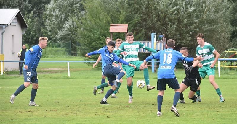 7. kolo FORTUNA ČFL, skupina A: Bohemians Praha 1905 B - TJ Jiskra Domažlice (modří) 5:0.