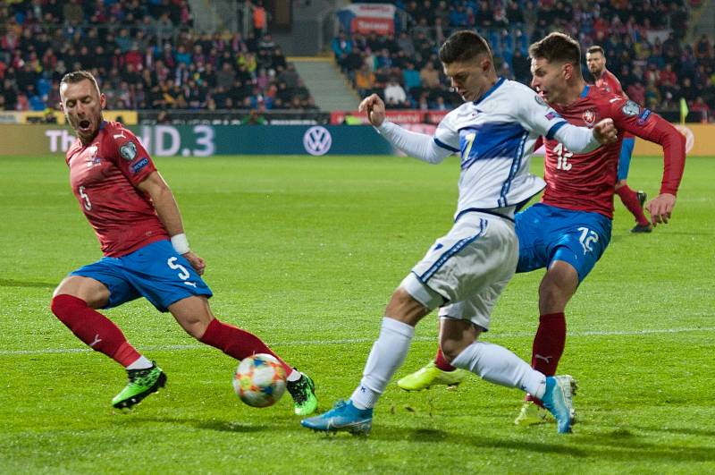 Připomeňme si, jak česká reprezentace před dvěma lety porazila v Plzni Kosovo 2:1 a postoupila na Euro.