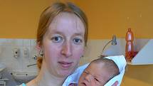 Renatě Utišilové a Petru Gotschymu z Vejprnic se 9. 2. ve 13.45 hod. narodila v Mulačově nemocnici dcerka Nikola (2,95 kg, 50 cm). Doma ji s radostí očekává šestiletý bráška Tomáš
