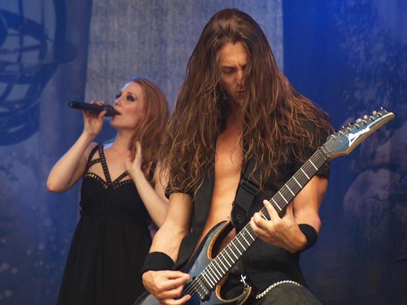 Koncert kapely Epica na Metalfestu.