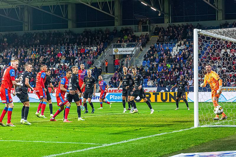 13. kolo FORTUNA:LIGY: Viktoria Plzeň - Baník Ostrava 3:1