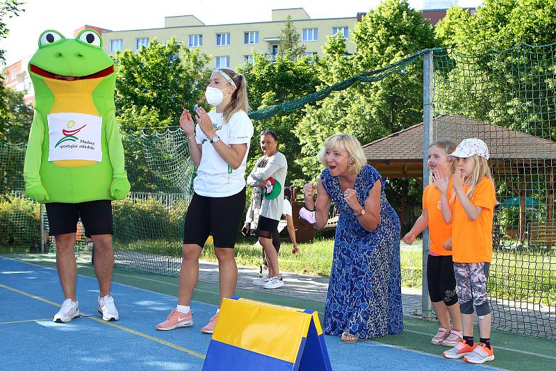 Sportovní hry mateřských škol v 78. MŠ v Sokolovské ulici na Lochotíně.