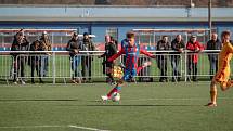 14. kolo FORTUNA ČFL, skupina A: Viktoria Plzeň B (na snímku fotbalisté v červenomodrých dresech) 3:1.