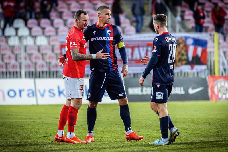 Fotbalisté Viktorie Plzeň urvali v Brně cenné vítězství nad Zbrojovkou (3:1).