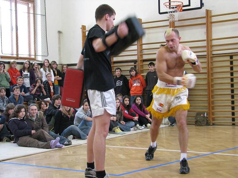 Sportovně poučné dopoledne ve staroplzenecké škole