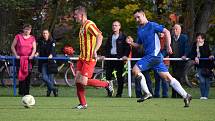 11. kolo I. B třídy (skupina B): TJ Sokol Štěnovice (na snímku fotbalisté v modrých dresech) - TJ Sokol Losiná 1:5 (1:4).