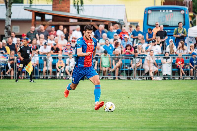 Příprava: FC Viktoria Plzeň - FC Slavia Karlovy Vary 9:0 (2:0).