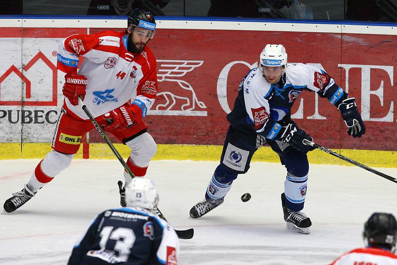 Čtvrteční úvodní bitvu s Olomoucí prohrála Plzeň po nájezdech 2:3.