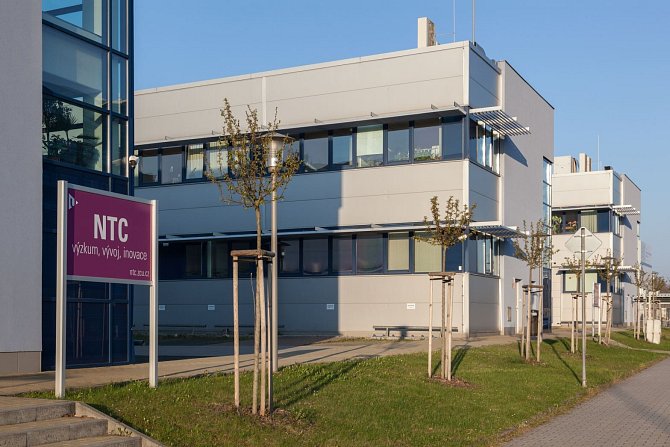 Nové technologie - výzkumné centrum (NTC) Západočeské univerzity v Plzni.