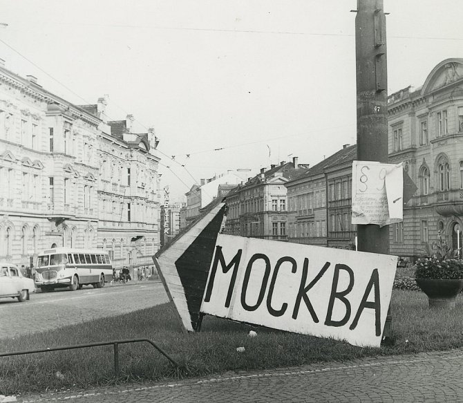 Okupační vojska v Plzni 21. srpna 1968