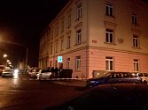 Policie místě činu v Radobyčické ulici v Plzni v noci uzavřela