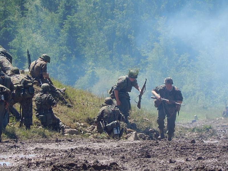 Den pozemního vojska Bahna ve vojenském újezdu Brdy