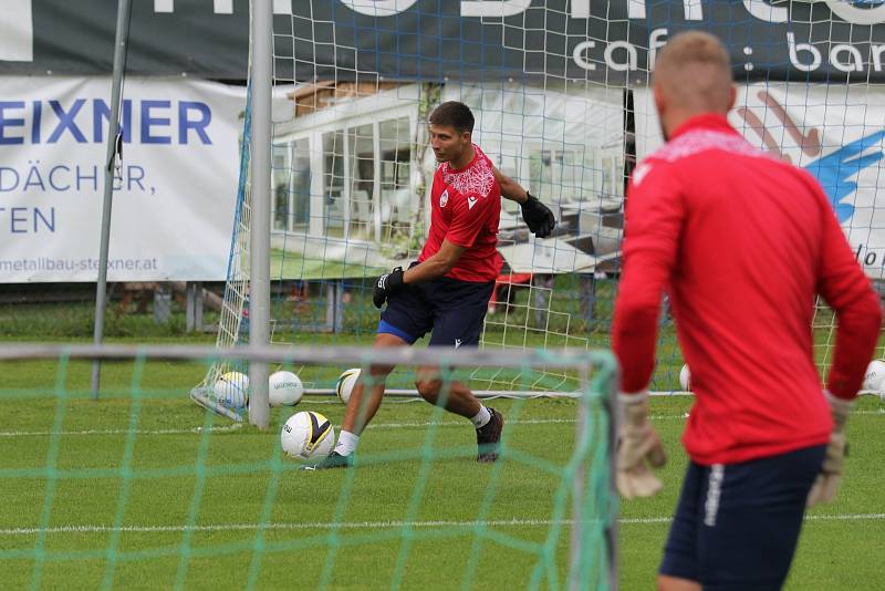 Fotbalisté Viktorie Plzeň už trénují v Rakousku