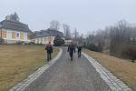 Entrance to all corners of Kozlo Park is free.  Dozens of people admired the lawns, the pond or the mature trees here on Saturday, despite the dry weather with snow.