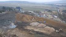 Zemní práce v koterovském lomu cennou lokalitu úplně zničily