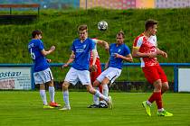 Fotbalisté SK Rapid Plzeň (na archivním snímku hráči v modrých dresech) porazili v předehrávce 7. kola krajského přeboru soupeře z Nepomuku 4:0.