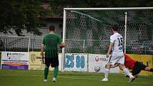 28. kolo I. A třídy: FC Rokycany B (zelení) - Slavoj Mýto B 5:2.