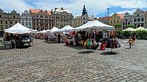 Akce Ape food tour na náměstí Republiky dává Plzeňanům až do neděle možnost seznámit se s delikatesami z jednotlivých italských regionů.