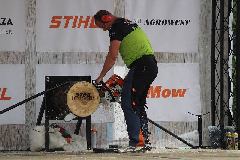 Mistrovství ČR dřevorubecké soutěže Stihl Timbersports v Plzni 2021.