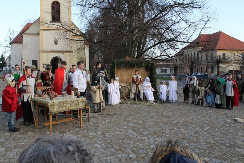 Živý betlém ve Spáleném Poříčí