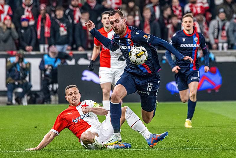 Fotbalisté Viktorie prokletí slávistického stadionu v Edenu neprolomili, v sobotu tam prohráli 1:2.