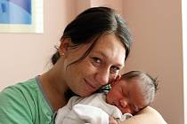 Adéla Telekešová se narodila 1. prosince ve 22:16 rodičům Hance a Tomášovi z Blovic. Po příchodu na svět ve FN v Plzni vážila jejich prvorozená dcera 3400 gramů a měřila 49 centimetrů.