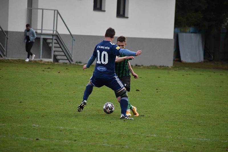 20. kolo FORTUNA divize A: Slavoj Mýto - FC Rokycany 1:4.