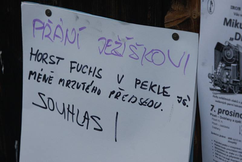 Mikulášská tramvaj projela Plzní